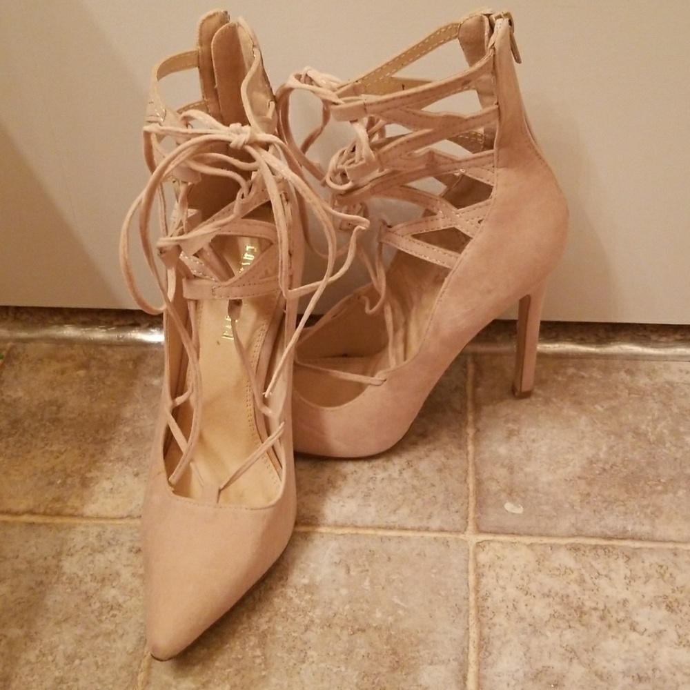 Women's Shoes